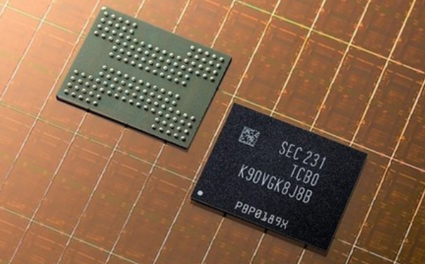 三星开始量产第8代236层V-NAND闪存 PCIe 5 SSD速度可超12GB/s